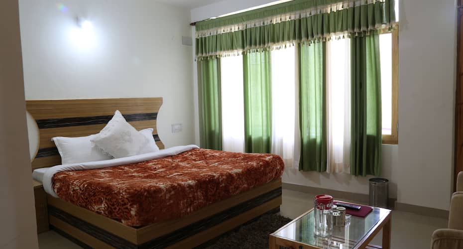 Hotel Aanand & Restaurant, Kullu 3